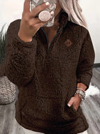 NOREEN | Sweter Teddy z Zamkiem